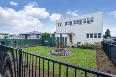 Photo of property in 87 Latham Street, Marewa, Napier, 4110
