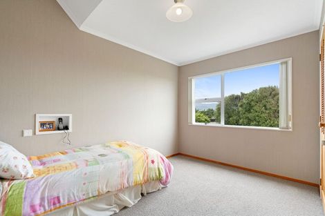 Photo of property in 16 Ryder Crescent, Levin, 5510