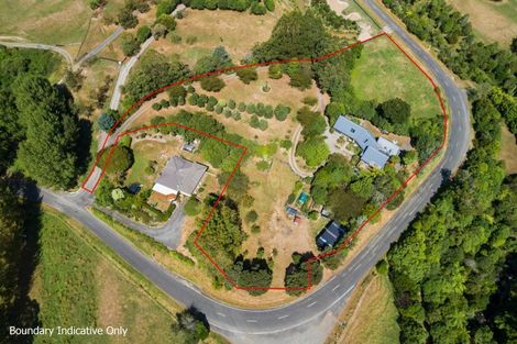 Photo of property in 355 Turitea Road, Turitea, Palmerston North, 4472