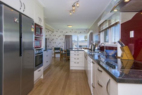 Photo of property in 11 Miranda Street, Parkvale, Tauranga, 3112