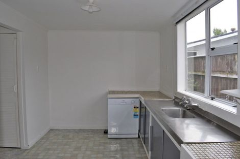 Photo of property in 77 Kirk Street, Otaki, 5512