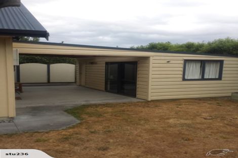 Photo of property in 14 Moore Crescent, Carterton, 5713