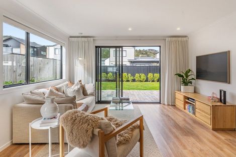 Photo of property in 7 Orongomai Street, Wallaceville, Upper Hutt, 5018