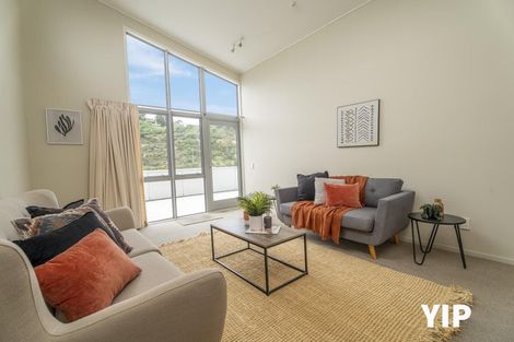 Photo of property in 5/9 Broderick Road, Johnsonville, Wellington, 6037