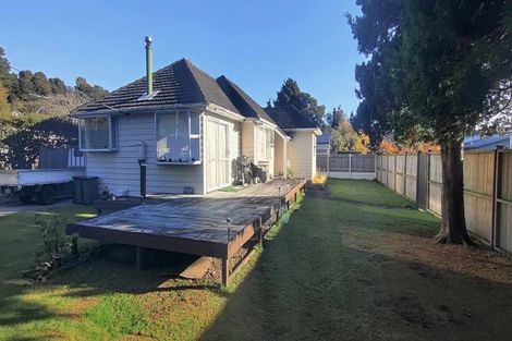 Photo of property in 52 Heretaunga Square, Silverstream, Upper Hutt, 5019