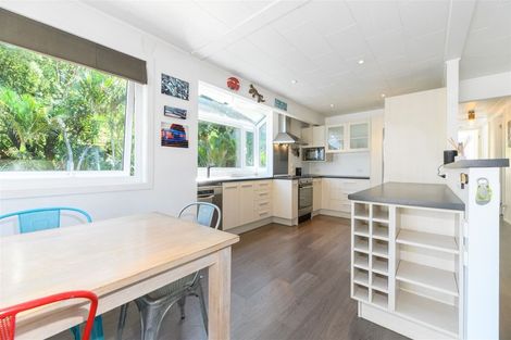 Photo of property in 143 Cable Road, Waimauku, 0881