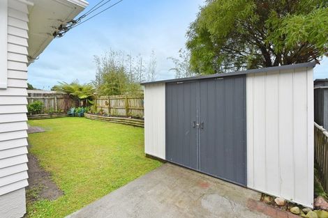 Photo of property in 1/15 Lane Street, Wallaceville, Upper Hutt, 5018