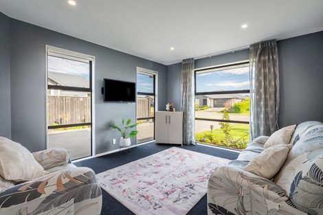 Photo of property in 93 Ledbury Drive, Rolleston, 7615