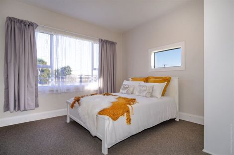 Photo of property in 3/22 Moffett Street, Islington, Christchurch, 8042