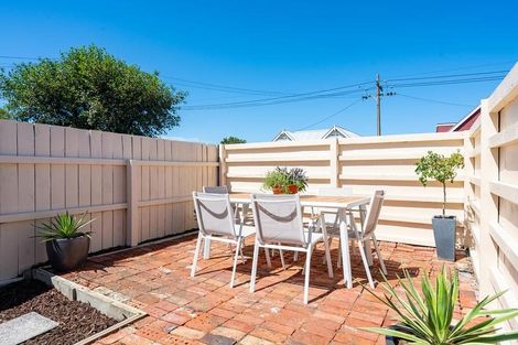 Photo of property in 60 Young Street, Saint Kilda, Dunedin, 9012