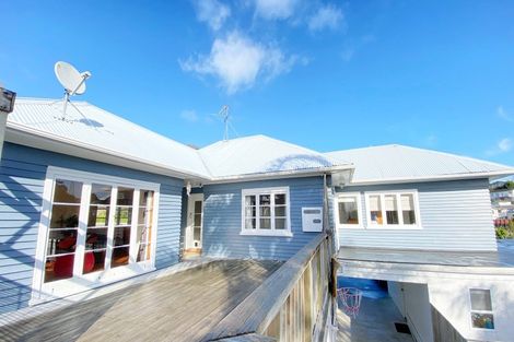 Photo of property in 71 Keegan Drive, Massey, Auckland, 0614