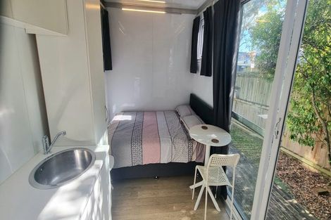 Photo of property in 1 Wilson Road, Glen Eden, Auckland, 0602