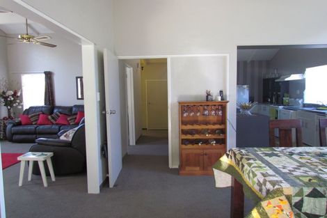 Photo of property in 37 Oak Street, Masterton, 5810
