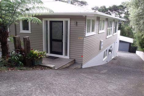 Photo of property in 97 Takahe Road, Titirangi, Auckland, 0604