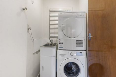 Photo of property in 2/1 The Link, Howick, Auckland, 2010