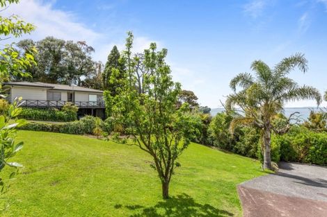 Photo of property in 28a Wade River Road, Stanmore Bay, Whangaparaoa, 0932