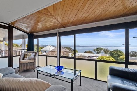 Photo of property in 9 Kaharoa Avenue, Omokoroa, 3114