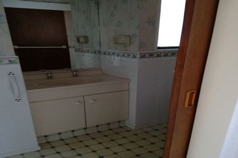 Photo of property in 32 Salisbury Street, Levin, 5510