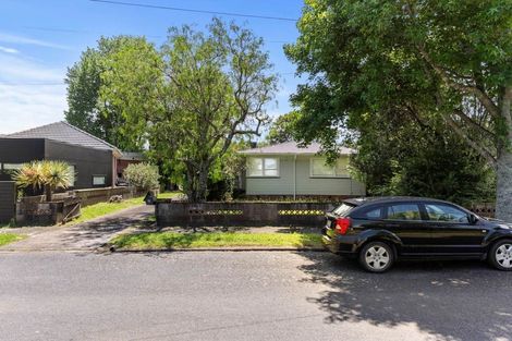 Photo of property in 21 Challinor Street, Pakuranga, Auckland, 2010