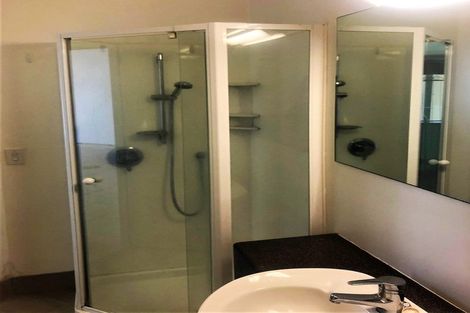 Photo of property in 16/15 Clearwater Cove, West Harbour, Auckland, 0618