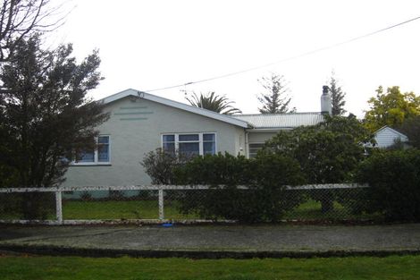 Photo of property in 12 Wyndham Street, Carterton, 5713