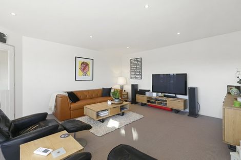 Photo of property in 3 Portland Place, Shiel Hill, Dunedin, 9013