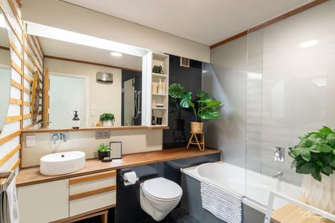 Photo of property in 41 Norana Road, Maoribank, Upper Hutt, 5018