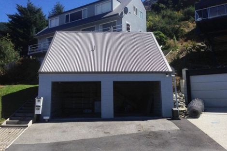 Photo of property in 32 Avalon Crescent, Fernhill, Queenstown, 9300