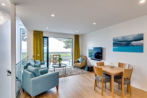 Photo of property in 607 Marine Parade, Napier South, Napier, 4110