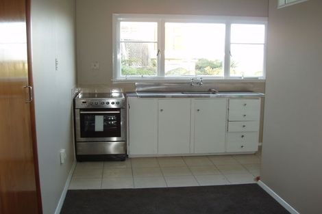 Photo of property in 73 Mills Road, Brooklyn, Wellington, 6021