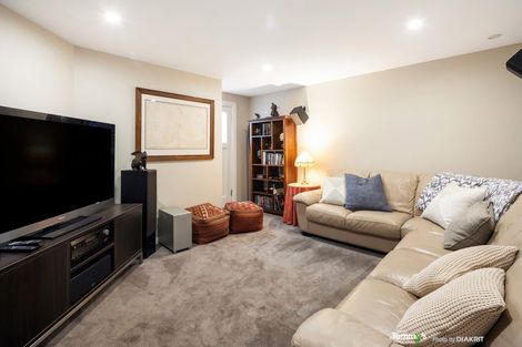 Photo of property in 152 Grafton Road, Roseneath, Wellington, 6011