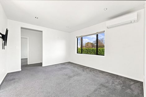 Photo of property in 152 Vagues Road, Northcote, Christchurch, 8052