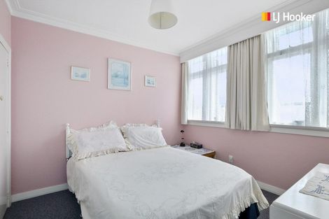 Photo of property in 121 Larnach Road, Vauxhall, Dunedin, 9013