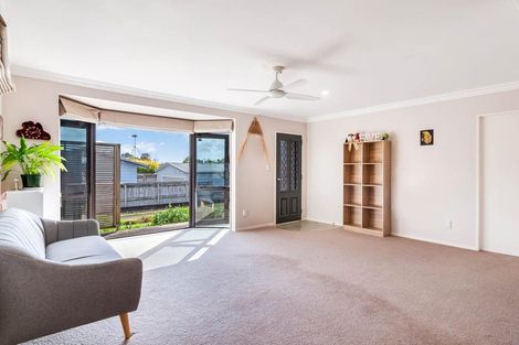 Photo of property in 25 Cromwell Drive, Fitzroy, Hamilton, 3206