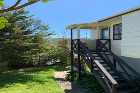 Photo of property in 2/31 Robson Street, Stokes Valley, Lower Hutt, 5019