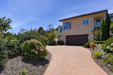 Photo of property in 28 Zeehaen Place, Britannia Heights, Nelson, 7010