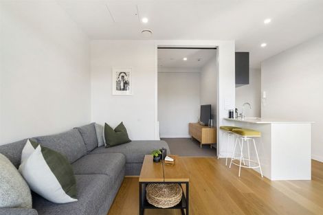 Photo of property in Frank Sargeson Apts, 102/80 Anzac Street, Takapuna, Auckland, 0622