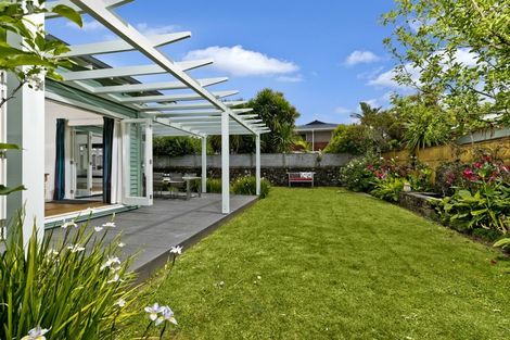 Photo of property in 3 Macky Avenue, Devonport, Auckland, 0624