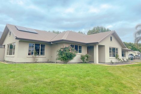 Photo of property in 1 Glenwarrick Court, Rototuna, Hamilton, 3210