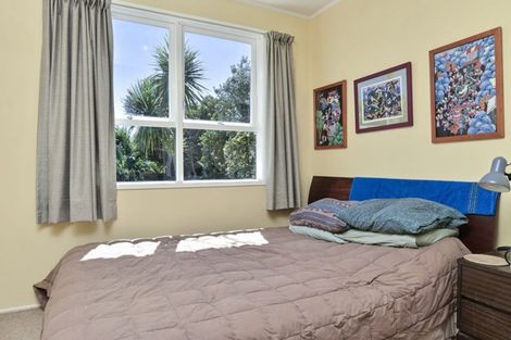 Photo of property in 71 Crawford Avenue, Mangere Bridge, Auckland, 2022