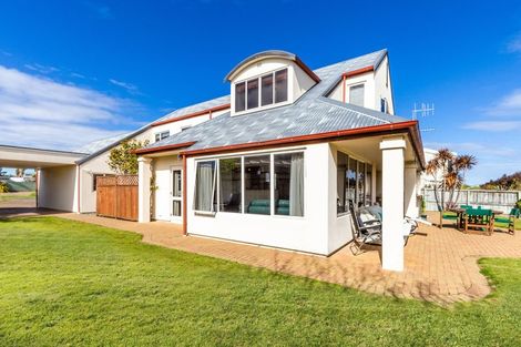 Photo of property in 27 Logan Avenue, Wharewaka, Taupo, 3330