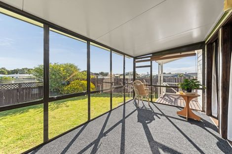 Photo of property in 2 Desmond Place, Bell Block, New Plymouth, 4312