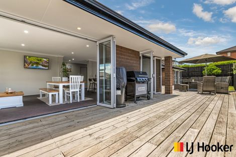 Photo of property in 39 Sunningdale Street, Wattle Downs, Auckland, 2103