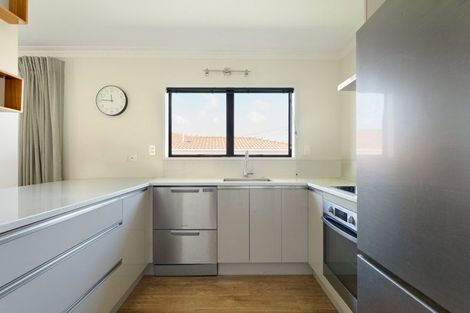 Photo of property in 8b Shearman Grove, Tauranga South, Tauranga, 3112
