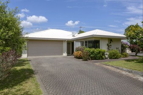 Photo of property in 61 Balmoral Drive, Hilltop, Taupo, 3330
