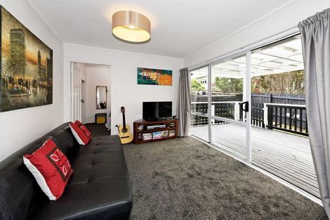Photo of property in 4/54 View Road, Henderson, Auckland, 0612