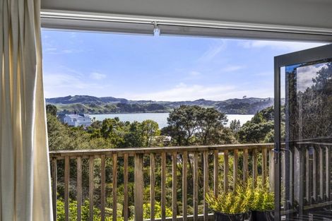 Photo of property in 4 Bay View Road, Raglan, 3225