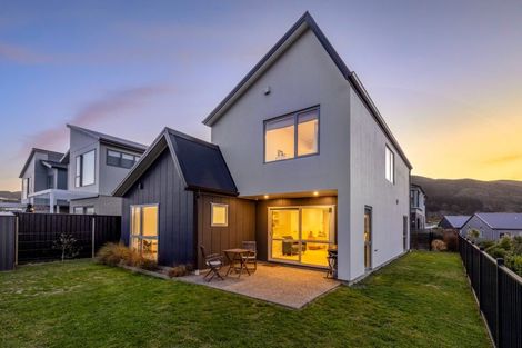 Photo of property in 8 Hokioi Drive, Kenepuru, Porirua, 5022