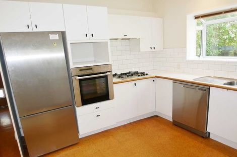 Photo of property in 58 Selwyn Street, Somerfield, Christchurch, 8024