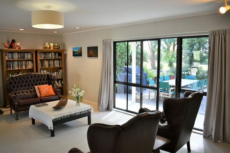 Photo of property in 24 Best Road, Te Horo, Otaki, 5582